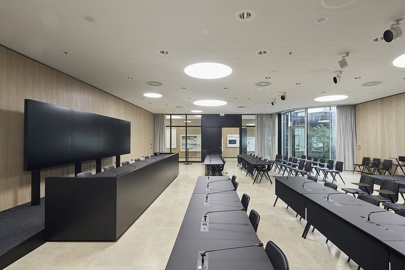 [© (c) Jens Willebrand; Kuenstrasse 13, 50733 Koeln, Tel. +49-221-9352048, Fax. +49-221-9352053, Email: studio@willebrand.com, http://www.willebrand.com, Veroeffentlichung nur gegen Honorar, Urhebervermerk und Belegexemplar /  permission required for rep