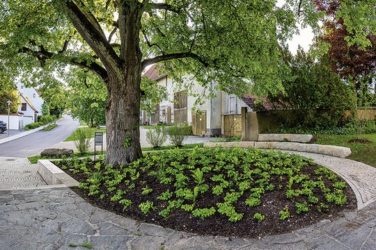 Kirchplatz Heidenhofen