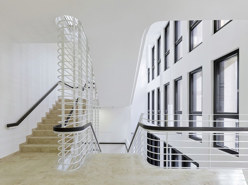 DEU, Heilbronn, Volksbank, Mattes Sekiguchi Partner Architekten BDA , Fertigstellung: 2014 , DIGITAL 100 MB 8 Bit. - ©Zooey Braun; Veroeffentlichung nur gegen Honorar, Urhebervermerk und Beleg / permission required for reproduction, mention of copyright,