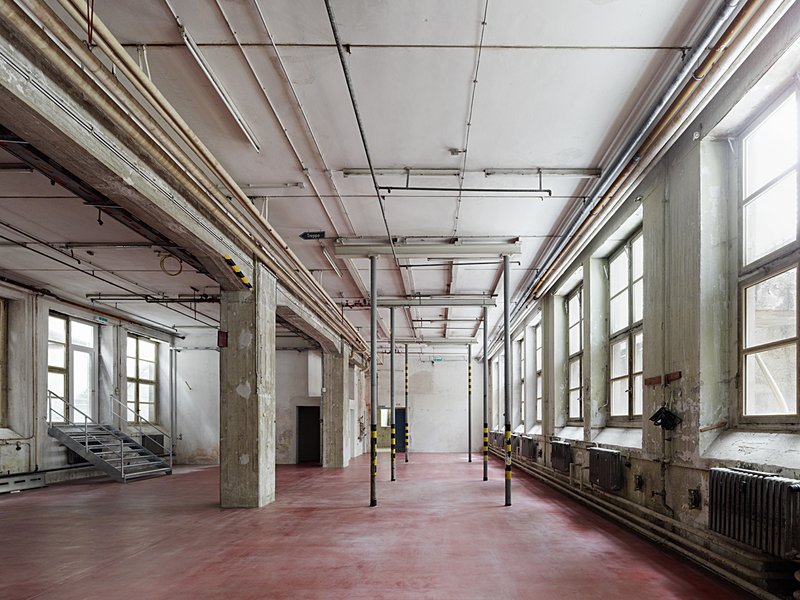 DEU, Stuttgart, Gemeinschaftsprojekt, Fertigstellung: , DIGITAL 100 MB 8 Bit. - ©Zooey Braun; Veroeffentlichung nur gegen Honorar, Urhebervermerk und Beleg / permission required for reproduction, mention of copyright, complimentary copy, FUER WERBENUTZUN