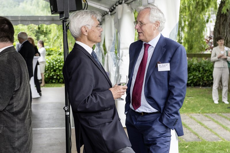 34 AKBW 14 06 05 0431 k1 web