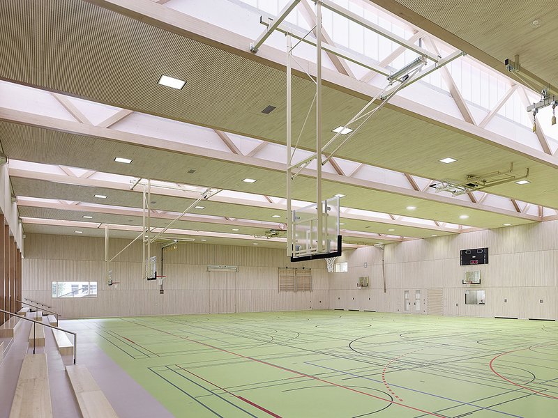 Mehrzweckhalle mit Aktionanlage; Glück&Partner