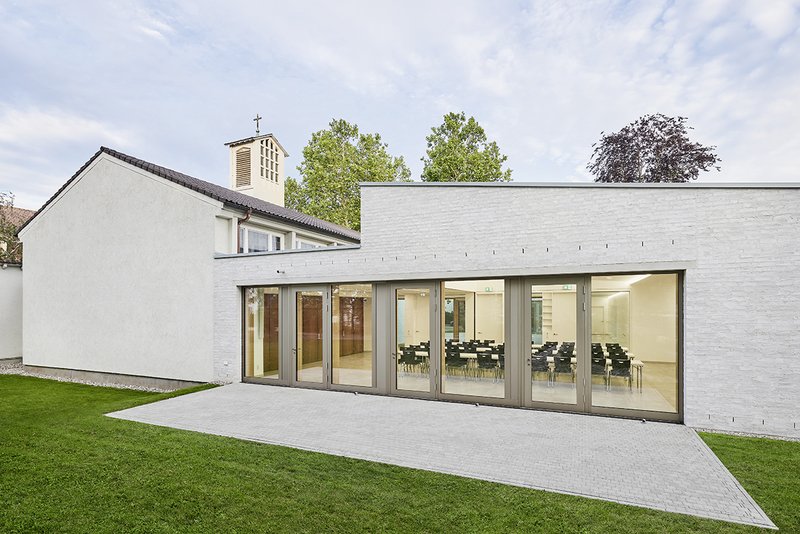 Neubau, Gemeindehaus für die Evangelische Johanneskirche in Weil am Rhein
THOMA. LAY. BUCHLER. ARCHITEKTEN BDA
Ansprechpartnerin: Frau Kieferle