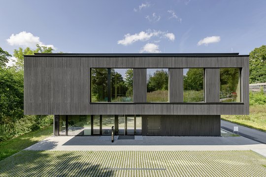 Landesanstalt für Bienenkunde Universität Hohenheim