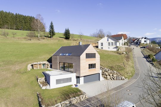 Wohnhaus in Ortsrandlage