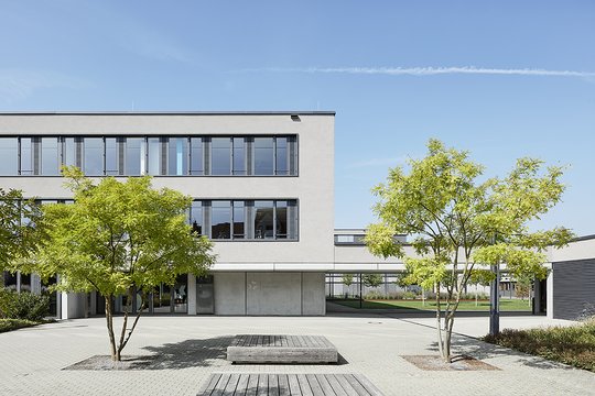 Berufsschulzentrum Radolfzell mit Außenanlagen