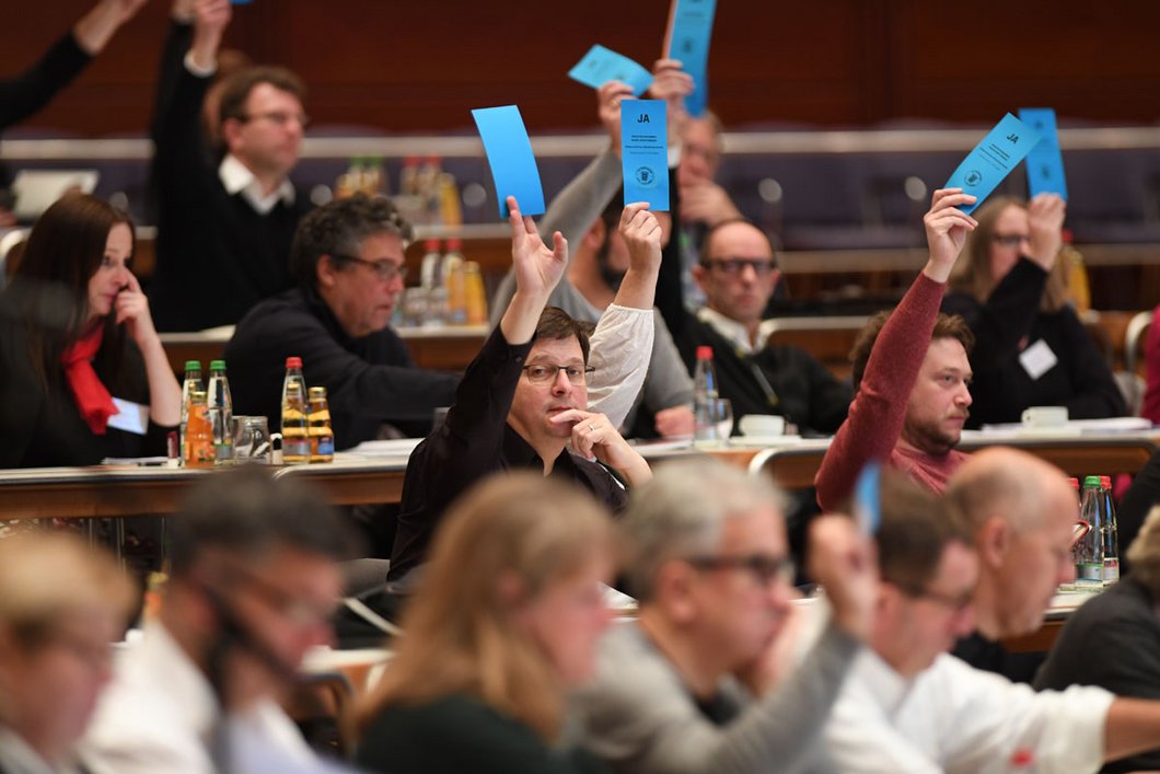Appell an das Land