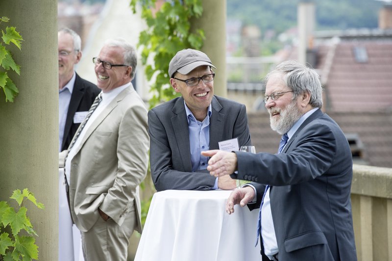 53 AKBW 14 06 05 0747 k1 web