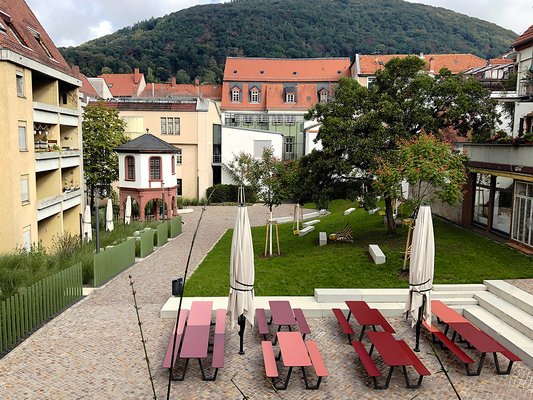 Universität Heidelberg - Innenhof Triplex - Der Campus als Lebensbereich
