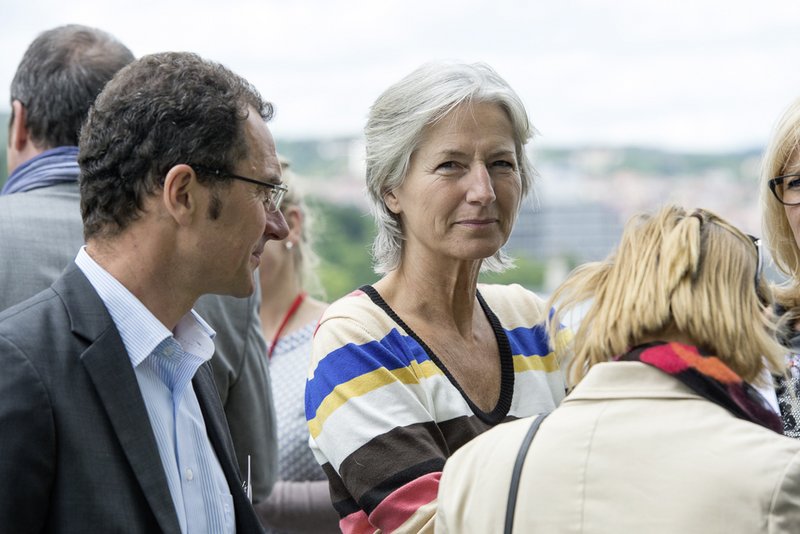 54 AKBW 14 06 05 0759 k1 web