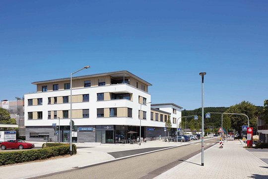 Wohn- und Geschäftshaus