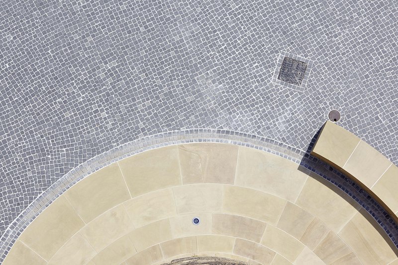 Christina Kratzenberg, Finkenweg 1, 73760 Ostfildern, Tel. 0711-6336943, mail: info@christina-kratzenberg.de; Veroeffentlichung nur gegen Honorar, Urhebervermerk und Beleg / permission required for reproduction, mention of copyright, complimentary copy,