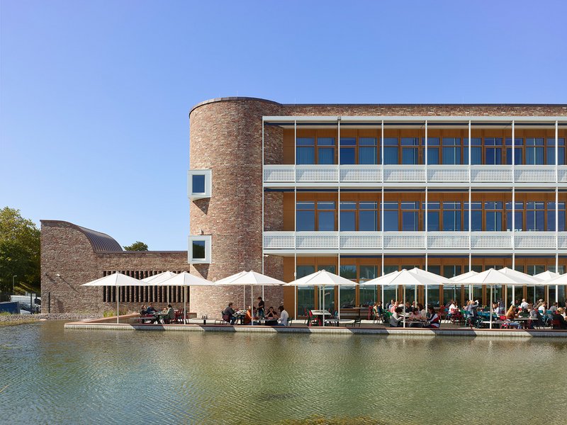 [©(c)Roland Halbe; Veroeffentlichung nur gegen Honorar, Urhebervermerk und Beleg / Copyrightpermission required for reproduction, Photocredit: Roland Halbe]