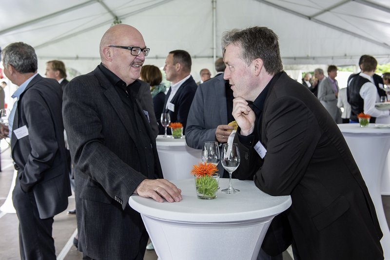 30 AKBW 14 06 05 0435 k1 web