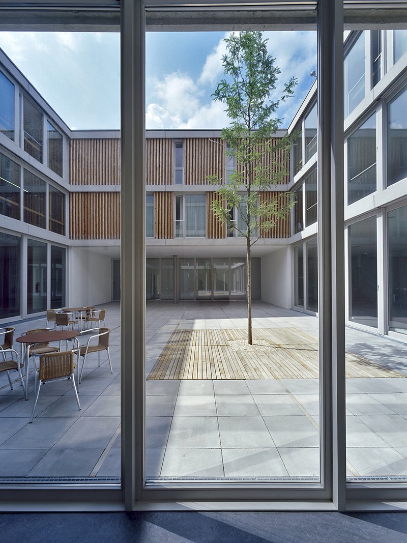 Projekt: Anna Haag Altenwohnheim
Architekt: Aldinger
Ort: Stuttgart