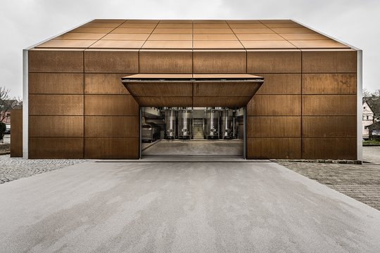 Kelter mit Barriquekeller