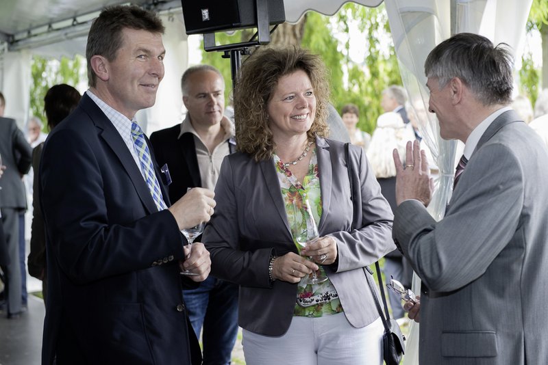 29 AKBW 14 06 05 0398 k1 web