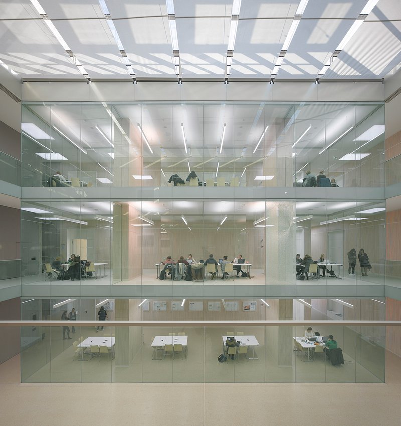 [©(c)Roland Halbe; Veroeffentlichung nur gegen Honorar, Urhebervermerk und Beleg / Copyrightpermission required for reproduction, Photocredit: Roland Halbe]