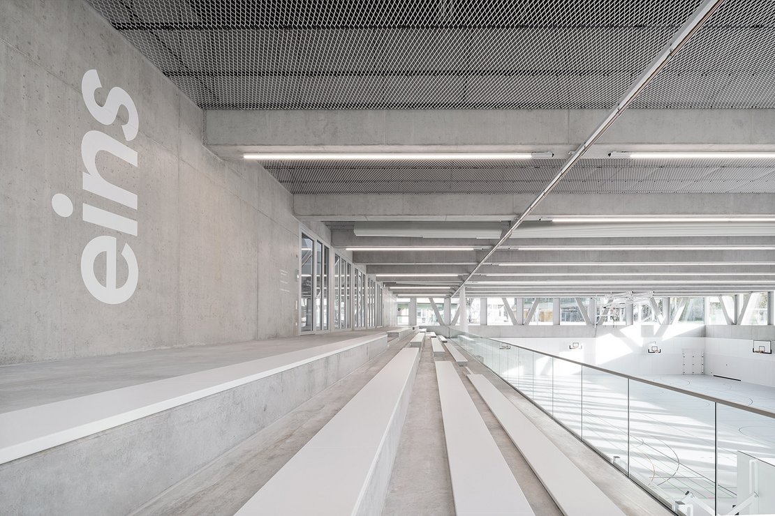 Sportzentrum Schulcampus, Überlingen (wulf architekten gmbh, Stuttgart |Landschaftsarchitektur: Planstatt Senner GmbH, Überlingen) © Brigida González