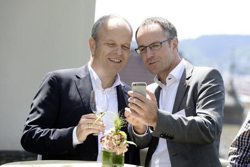 64 2015 So Empf Kaestle 219