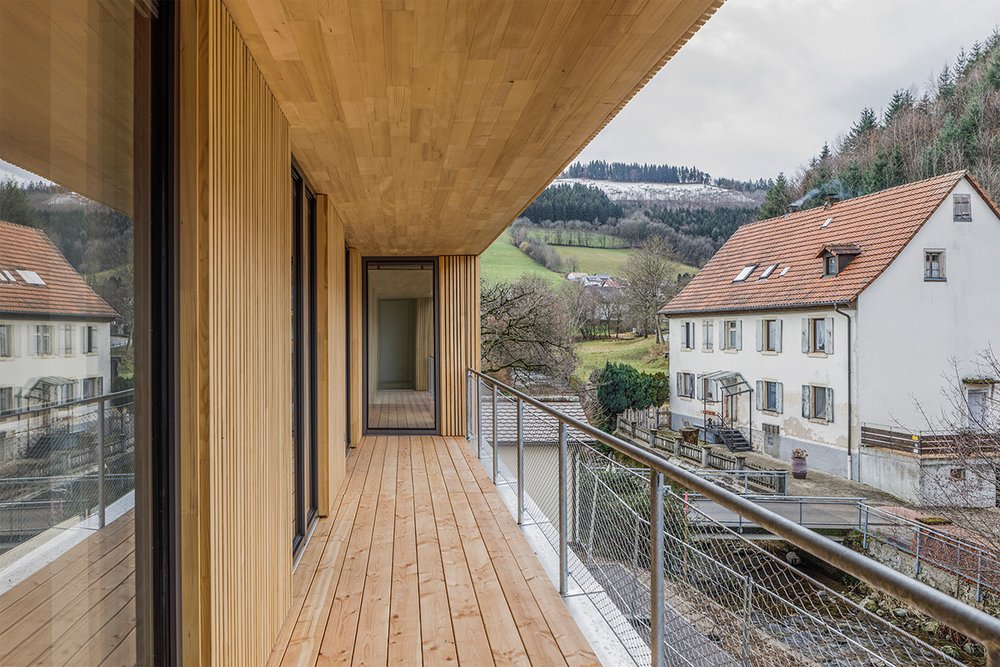 Mehrgenerationenhäuser in Holzbauweise, Oberried | STUDIOBORNHEIM Unger Ritter Architekten PartG mbB, Frankfurt am Main │ Frank Rosenkranz a plus … architekten PartGmbB, Kirchzarten (Bauleitung) │ Foto: Jessice Alice Hath Fotografie