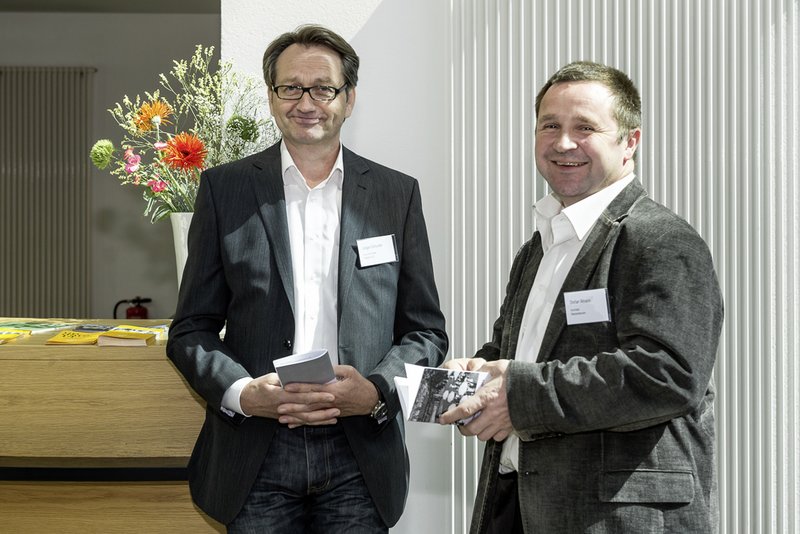 11 AKBW 14 06 05 0073 k1 web