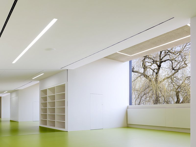 DEU, Winterbach, Schule, Erweiterung der Kernzeitbetreuung, Architekten: Archifaktur, Fertigstellung: 2011 , DIGITAL 100 MB 8 Bit. - ©Zooey Braun; Veroeffentlichung nur gegen Honorar, Urhebervermerk und Beleg / permission required for reproduction, menti