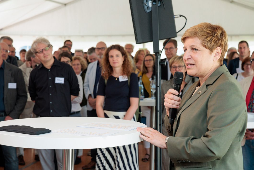 Zentrale Herausforderung:Bezahlbaren Wohnungsbau sichern!