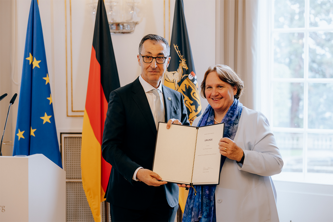 Theresa Schopper zu Gast beim Sommerlichen Empfang
