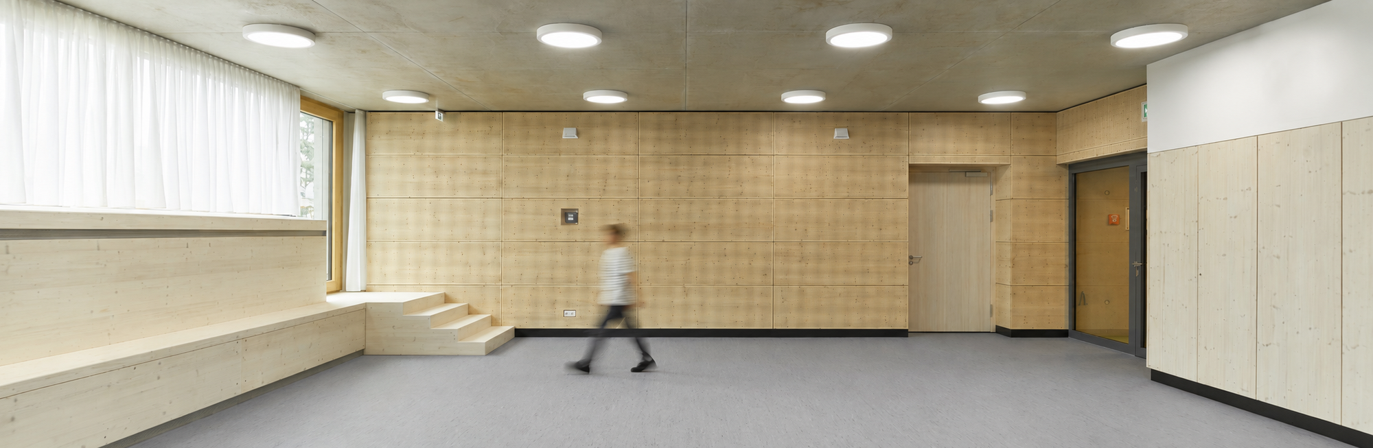 Prämiert beim Beispielhaften Bauen: Generalplanung Rötepark - Schulsporthalle, KiTa und geförderte Wohnungen in Holz-Hybrid-Bauweise | Stadt Waiblingen, Fachbereich Hochbau und Gebäudemanagement; Projektleitung: Astrid Rheiner, Jochen Haller | ars herrmann + hornung GmhH Architektur + Städtebau (heute ARS ENDEMANN GmbH), Stuttgart; Projektleiter: Thomas Herrmann | Foto: Oliver Rieger Photography