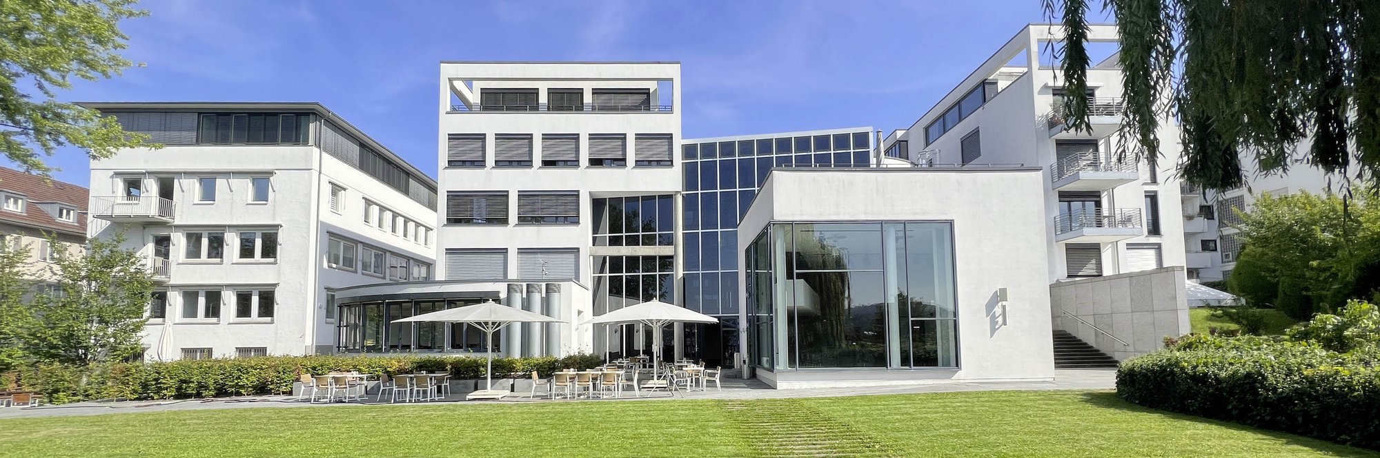 Haus der Architektinnen und Architekten, Stuttgart | Architekt: Michael Weindel, Karlsruhe/Waldbronn | Landschaftsarchitekten: Koeber Landschaftsarchitektur, Stuttgart | Foto: AKBW