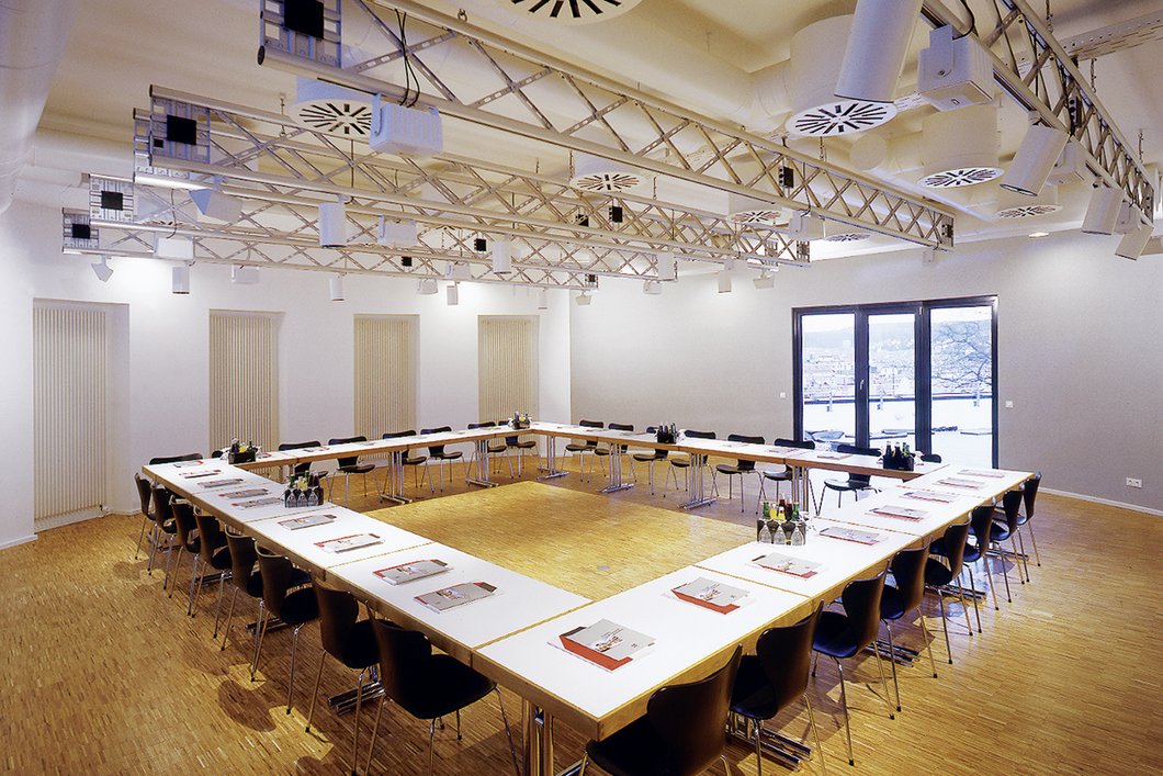 Saal Behnisch