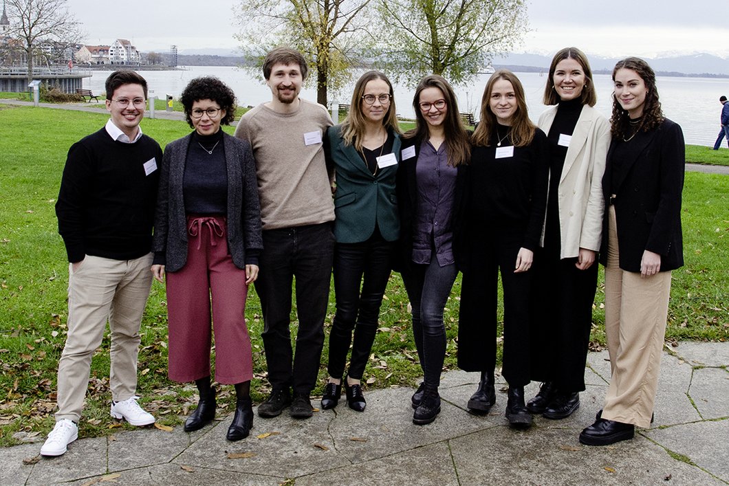 Ansprechpartner:innen