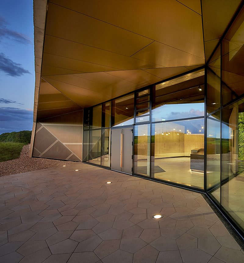 Prämiert beim Beispielhaften Bauen: Ausstellungsgebäude Heidengrabenzentrum, Erkenbrechtsweiler | ott_architekten BDA Partnerschaft mbB, Laichingen | Foto: Steffen Roller Photography