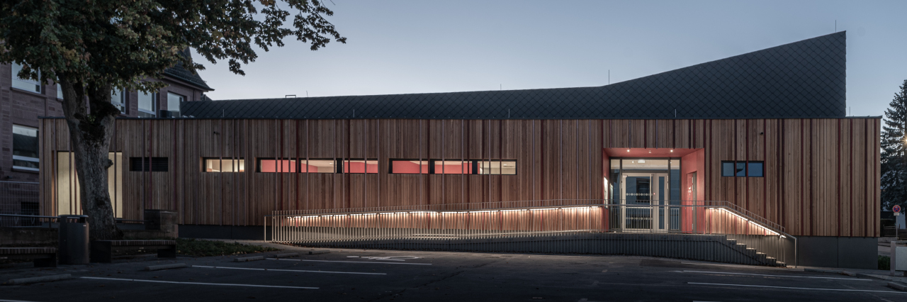 Prämiert beim Beispielhaften Bauen: Sporthalle Keimstraße, Walldürn | Link Architekten PartG, Walldürn; Projektleitung: Martin Haas, Architekt | Foto: Link Architekten
