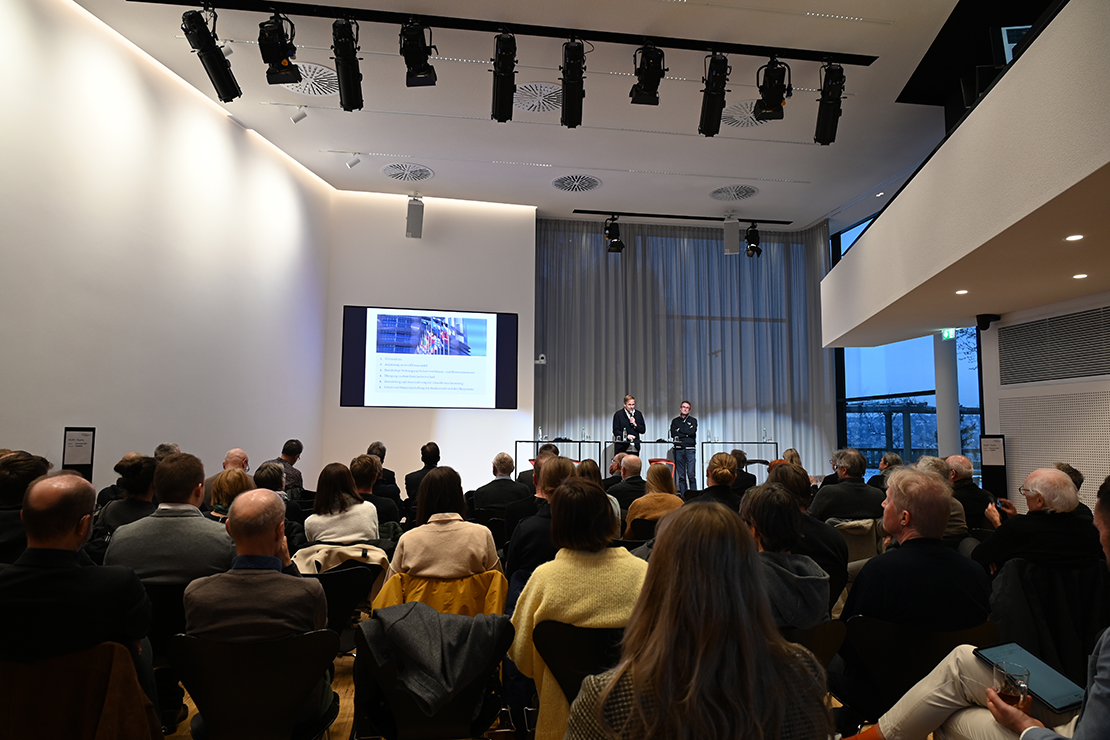 Holz - ein multipotenter Baustoff