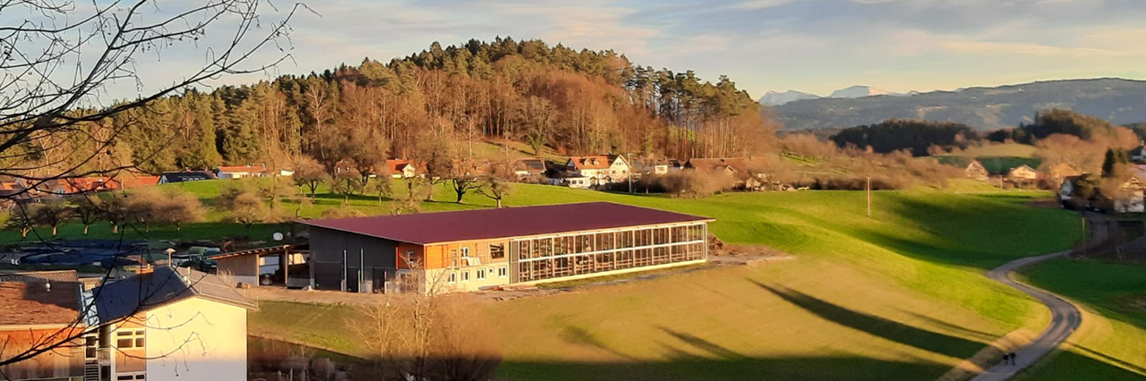 Prämiert beim Beispielhaften Bauen:Milchviehstall "Sonnenstall", Tettnang | Bernd Reihs, Architekt, Tettnang-Wiesertsweiler | Foto: Elias Bentele